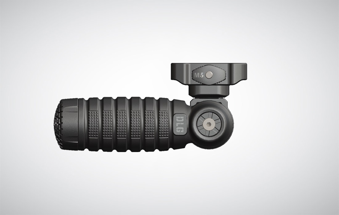 PICATINNY FLASHLIGHT AND FOREGRIP